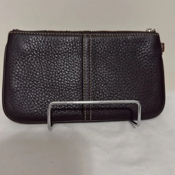 Coach vintage  “Chelsea” brown pebbled leather wristlet - Picture 3 of 9